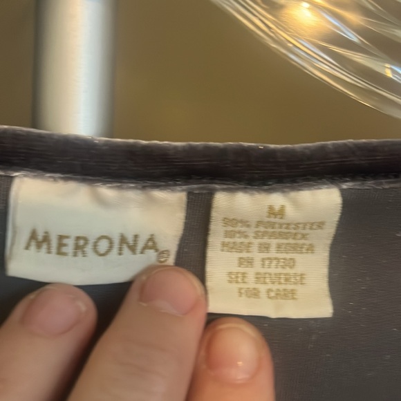 Velvet top 
Size m
Charcoal grey - Picture 3 of 4